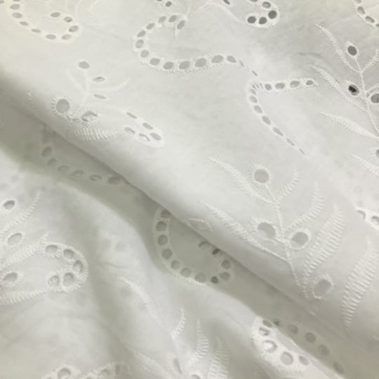 Tecido Laise Bordado 17 - Branco - 100% Algodão