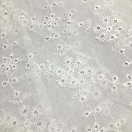 Tecido Laise Bordado 23 - Branco Off White - 100% Algodão