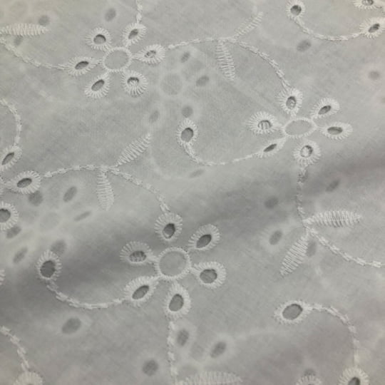 Tecido Laise Bordado 24 - Branco Off White - 100% Algodão