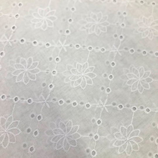 Tecido Laise Bordado 30 - Branco Off White - 100% Algodão