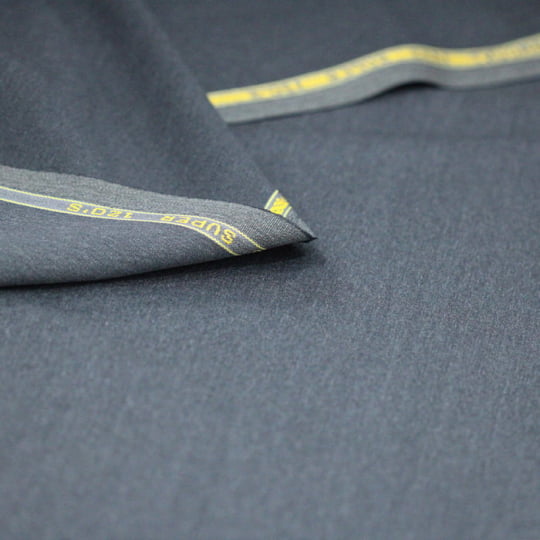Tecido Alfaiataria Lã fria super 120 Paramount 02 Chumbo - Gabardine Premium